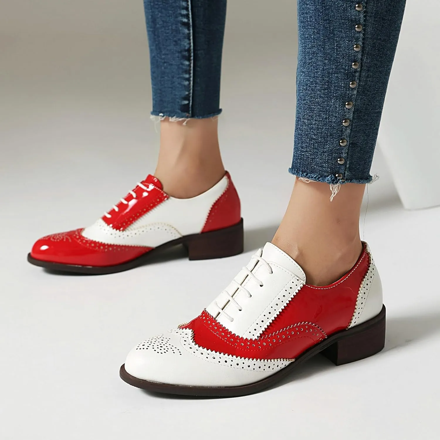 Betastella Womens Vintage Wingtip Lace Up Oxfords Chunky Low Heel Round Toe Pumps Brogue Oxford Shoes