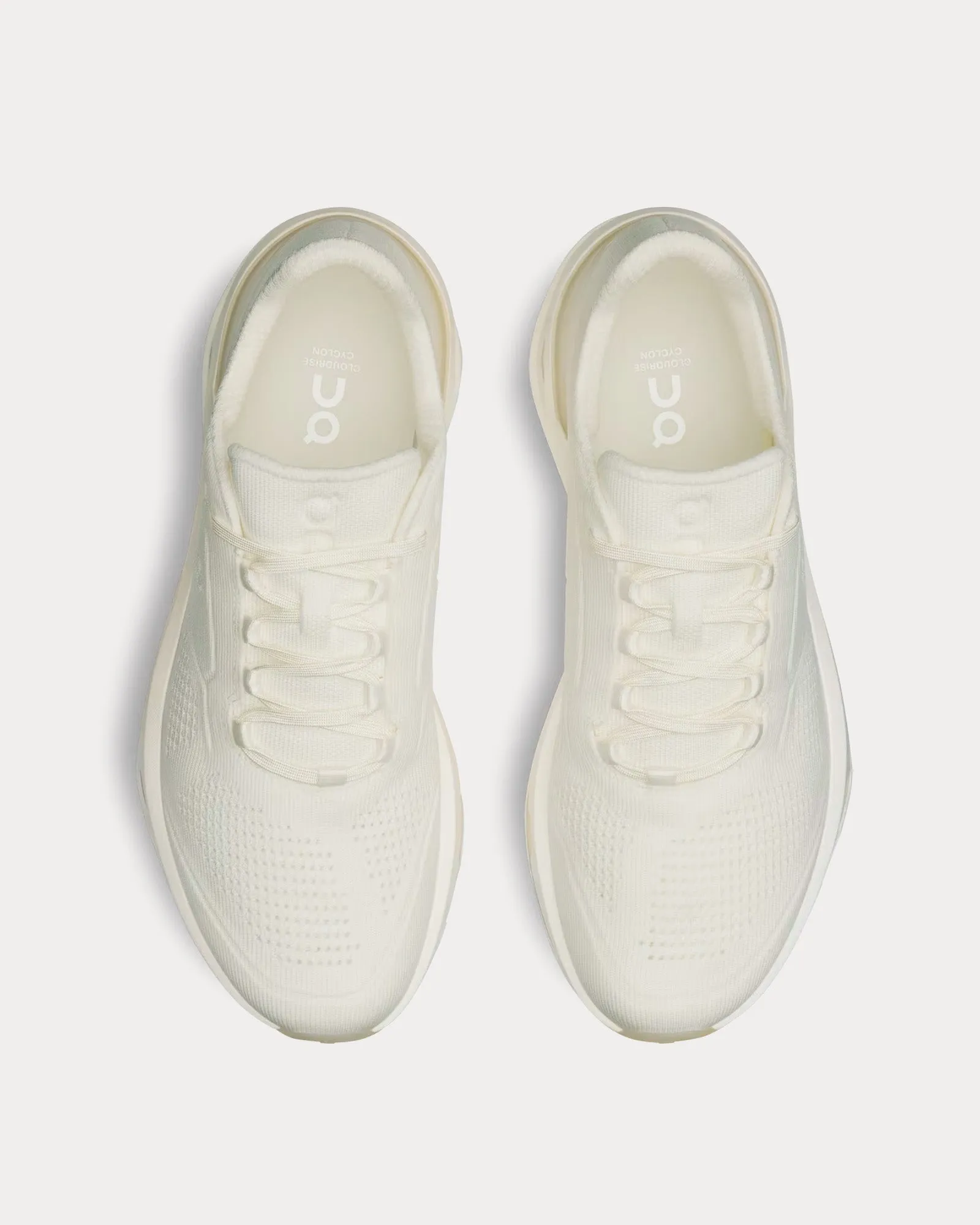 Cloudrise Cyclon Undyed Running Shoes