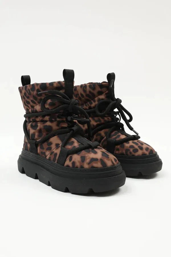 Danae Leo   Fierce Fair