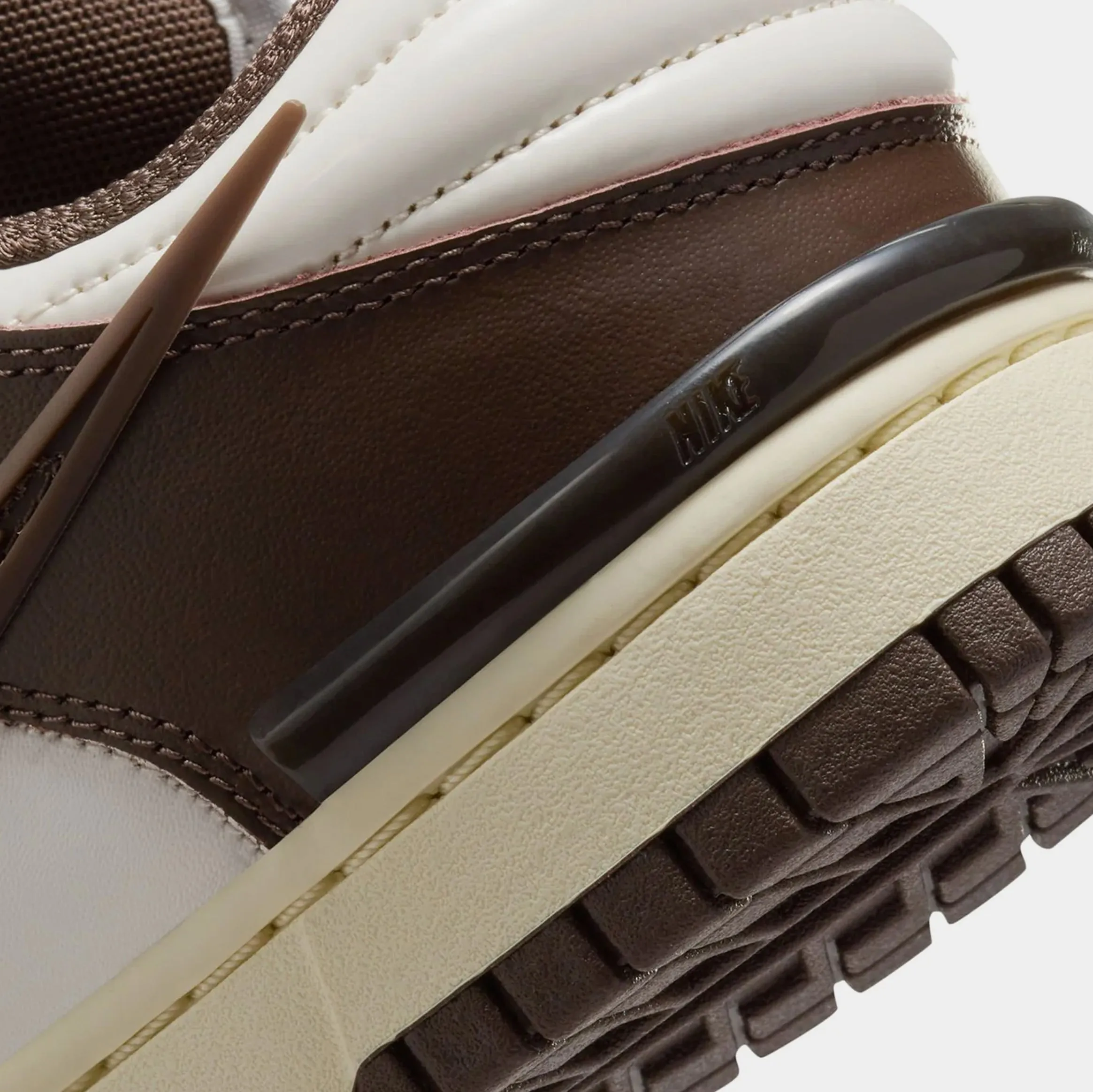 Dunk Low Twist Womens Lifestyle Shoes (Phantom/Baroque Brown/Coconut Milk)