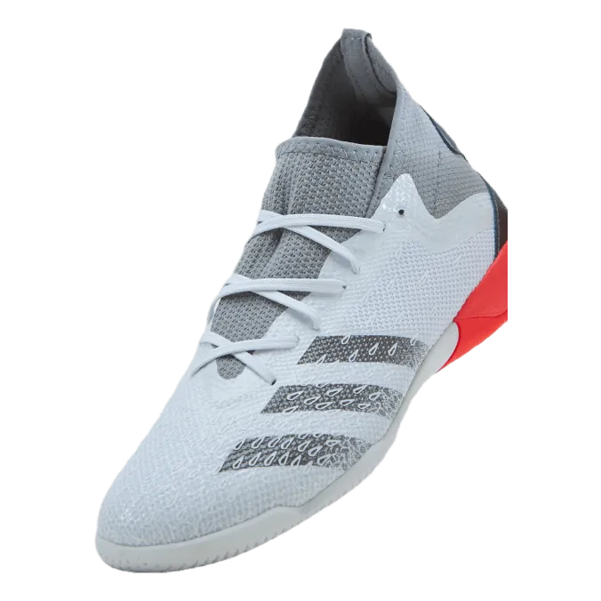 Predator Freak .3 In Cloud White / Iron Metallic / Solar Red