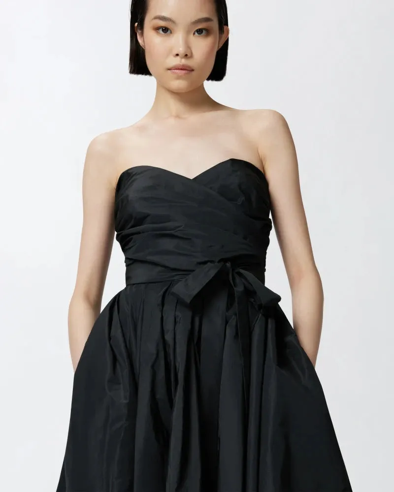 Taffete Sweetheart Neckline - Black